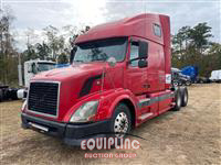 2004 VOLVO TRUCK VNL