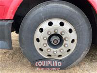 2004 VOLVO TRUCK VNL