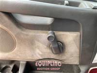 2004 VOLVO TRUCK VNL