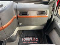 2004 VOLVO TRUCK VNL