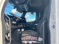 2020 Freightliner CASCADIA 126
