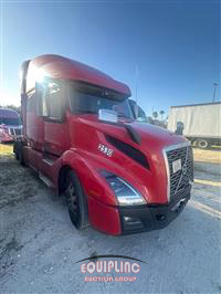 2020 VOLVO TRUCK VNL