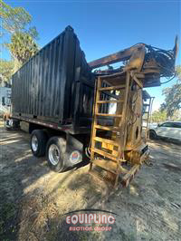 2003 VOLVO TRUCK VHD