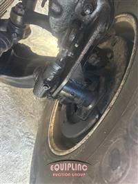 2003 VOLVO TRUCK VHD