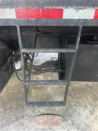 2003 VOLVO TRUCK VHD