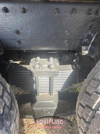 2003 VOLVO TRUCK VHD