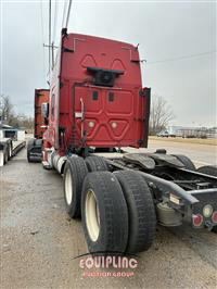 2014 Freightliner CASCADIA