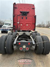 2014 Freightliner CASCADIA