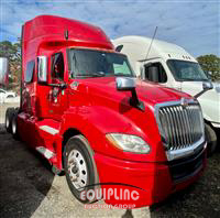 2018 International LT625