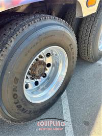 2009 International 9200i