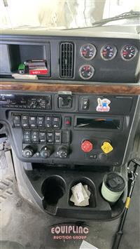 2020 International LT65 SLEEPER TRUCK