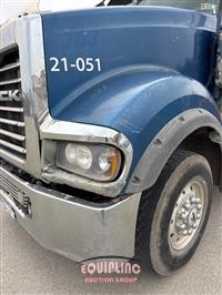 2016 Mack TD (Titan)