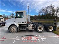 2009 VOLVO TRUCK VNM