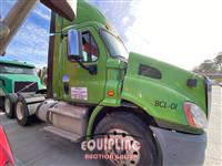 2015 Freightliner CASCADIA