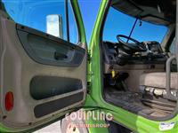 2015 Freightliner CASCADIA