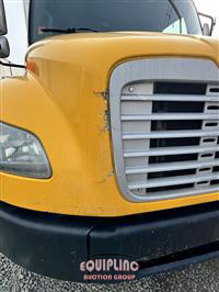 2013 Freightliner M2