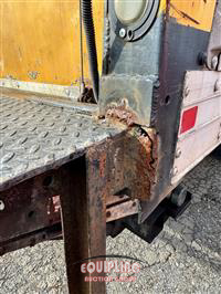 2013 Freightliner M2