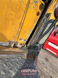 2013 Freightliner M2