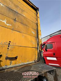 2013 Freightliner M2