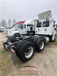 2017 Freightliner CASCADIA