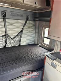 2018 Freightliner CASCADIA