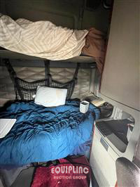 2016 Freightliner CASCADIA