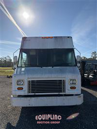 2005 Freightliner MT45 Chassis