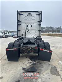 2017 Freightliner CASCADIA