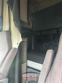 2017 Freightliner CASCADIA