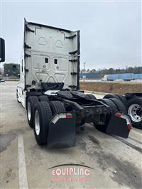 2016 Freightliner CASCADIA