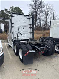 2020 Freightliner Cascadia