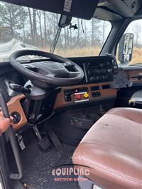 2020 Freightliner Cascadia