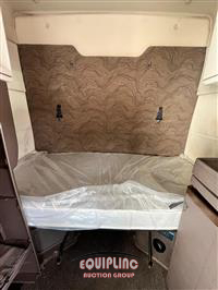 2015 Volvo VNL SLEEPER TRUCK