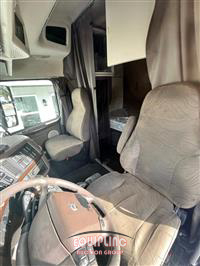 2015 Volvo VNL SLEEPER TRUCK