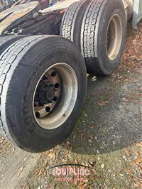 2014 Freightliner CASCADIA