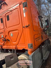 2014 Freightliner CASCADIA