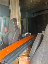 2014 Freightliner CASCADIA