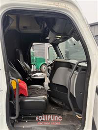 2020 Freightliner CASCADIA