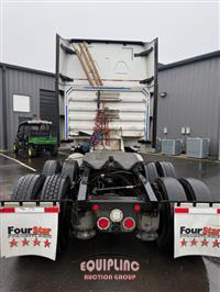 2020 Freightliner CASCADIA