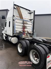 2020 Freightliner CASCADIA