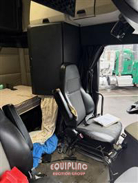 2020 Freightliner CASCADIA