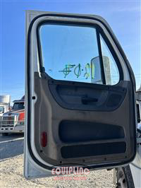 2017 Freightliner CASCADIA