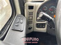 2015 International MA025