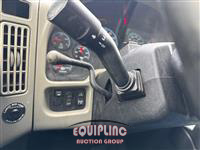 2015 International MA025