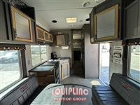 2008 EXTREME TOY HAULER