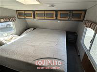 2008 EXTREME TOY HAULER