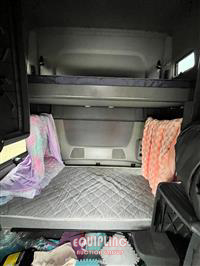 2019 International LT625