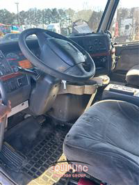 2008 VOLVO TRUCK VNL