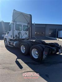 2016 Freightliner CASCADIA