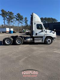 2016 Freightliner CASCADIA